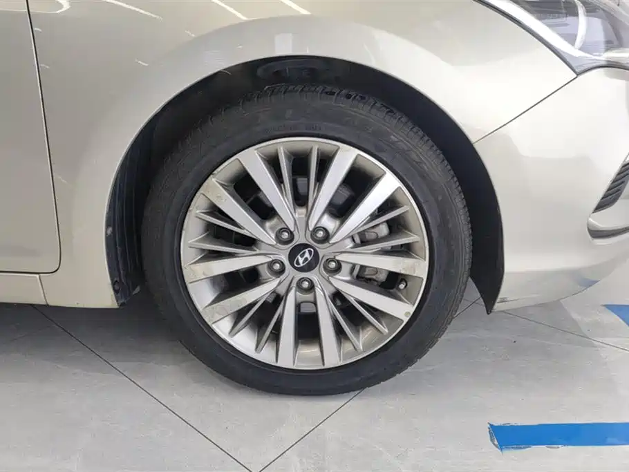 Hyundai Name picture