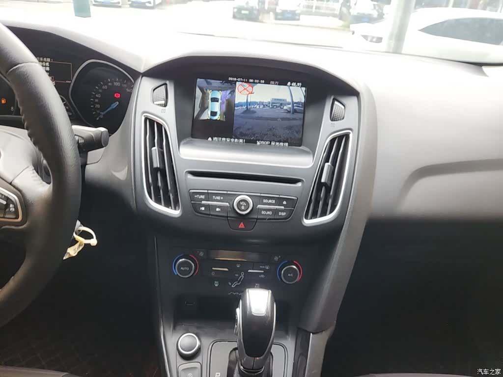 Ford Focus, 2017 13