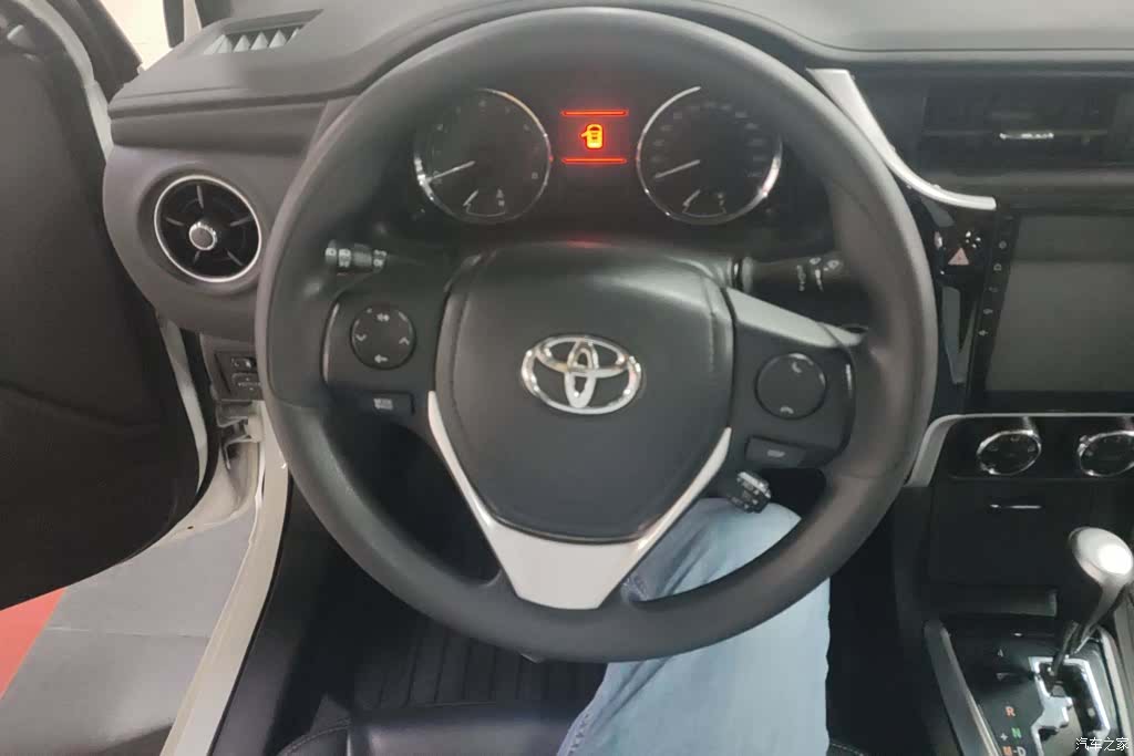 Toyota Corolla, 2018 15