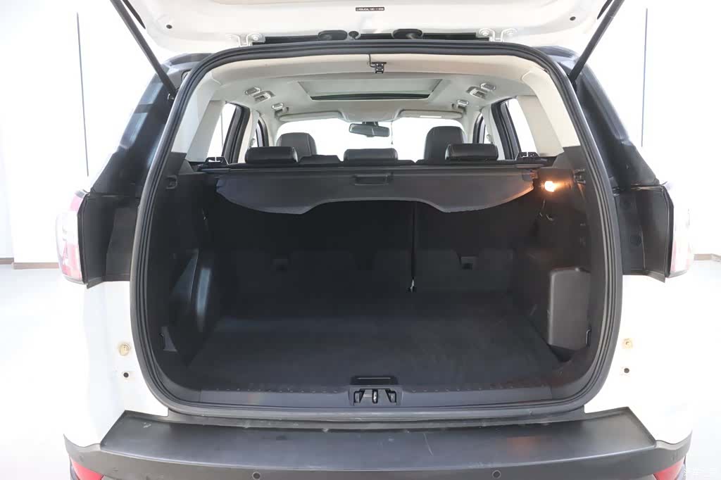 Ford Kuga, 2017 32