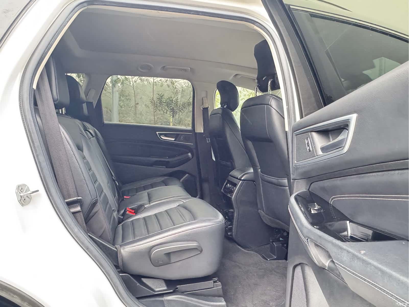 Ford Edge, 2018 11