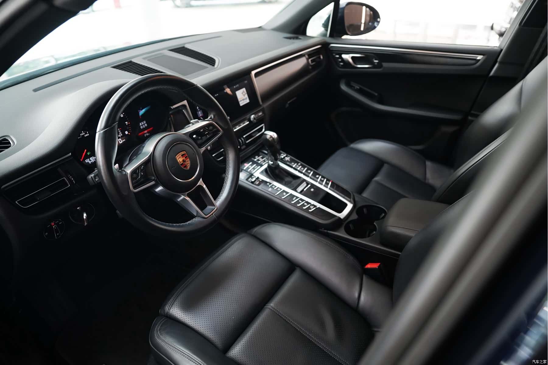 Porsche Macan, 2020 6