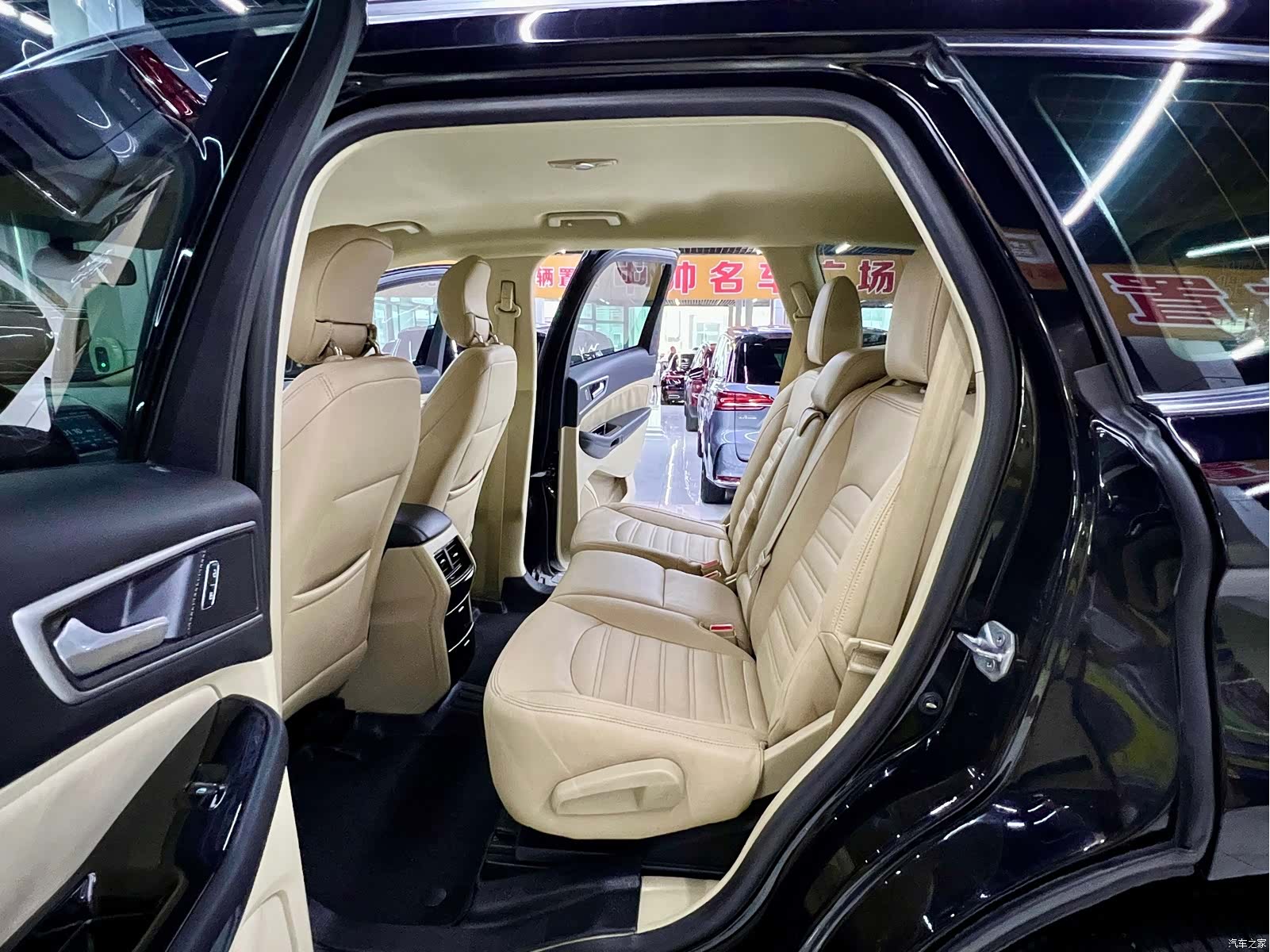 Ford Edge, 2019 13