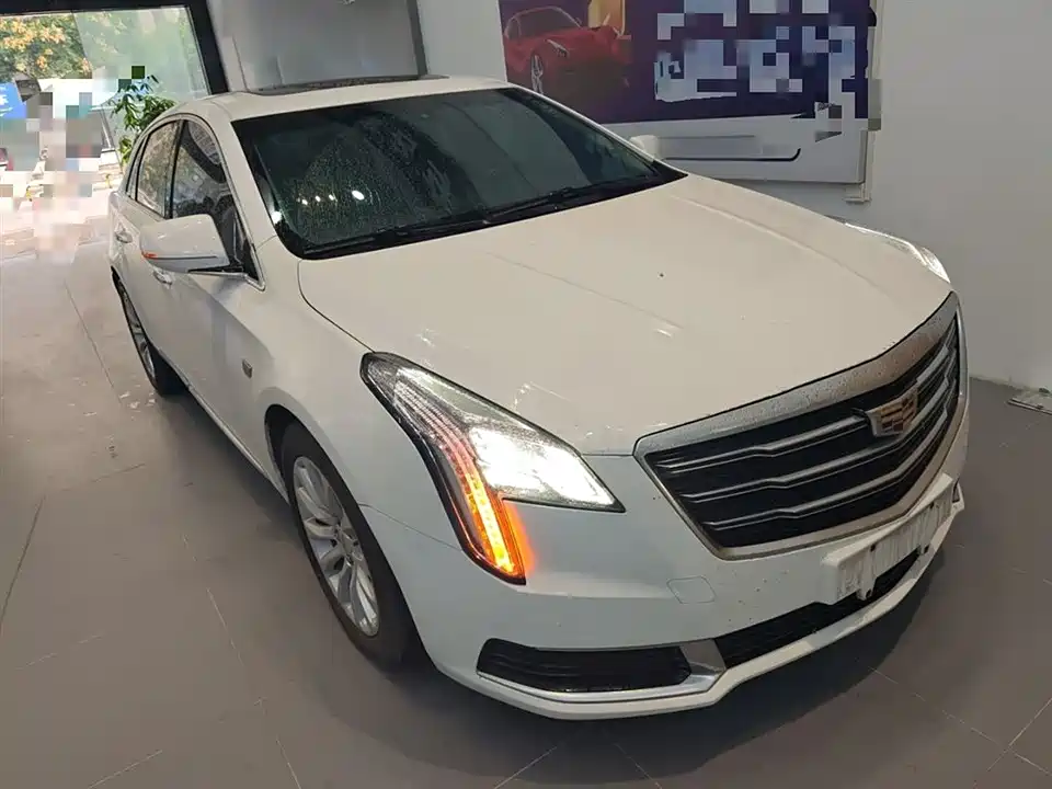 Cadillac XTS