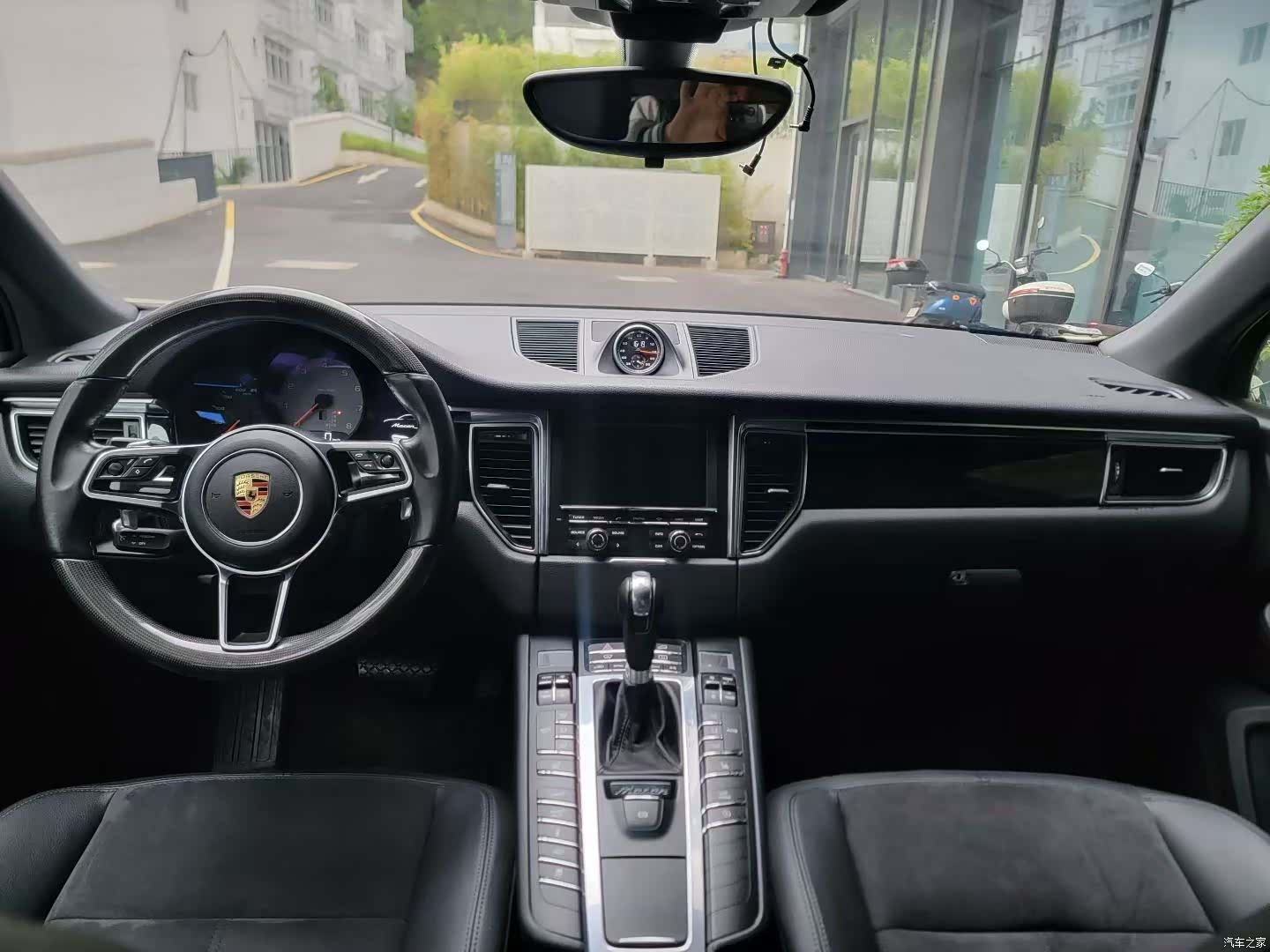Porsche Macan, 2016 8