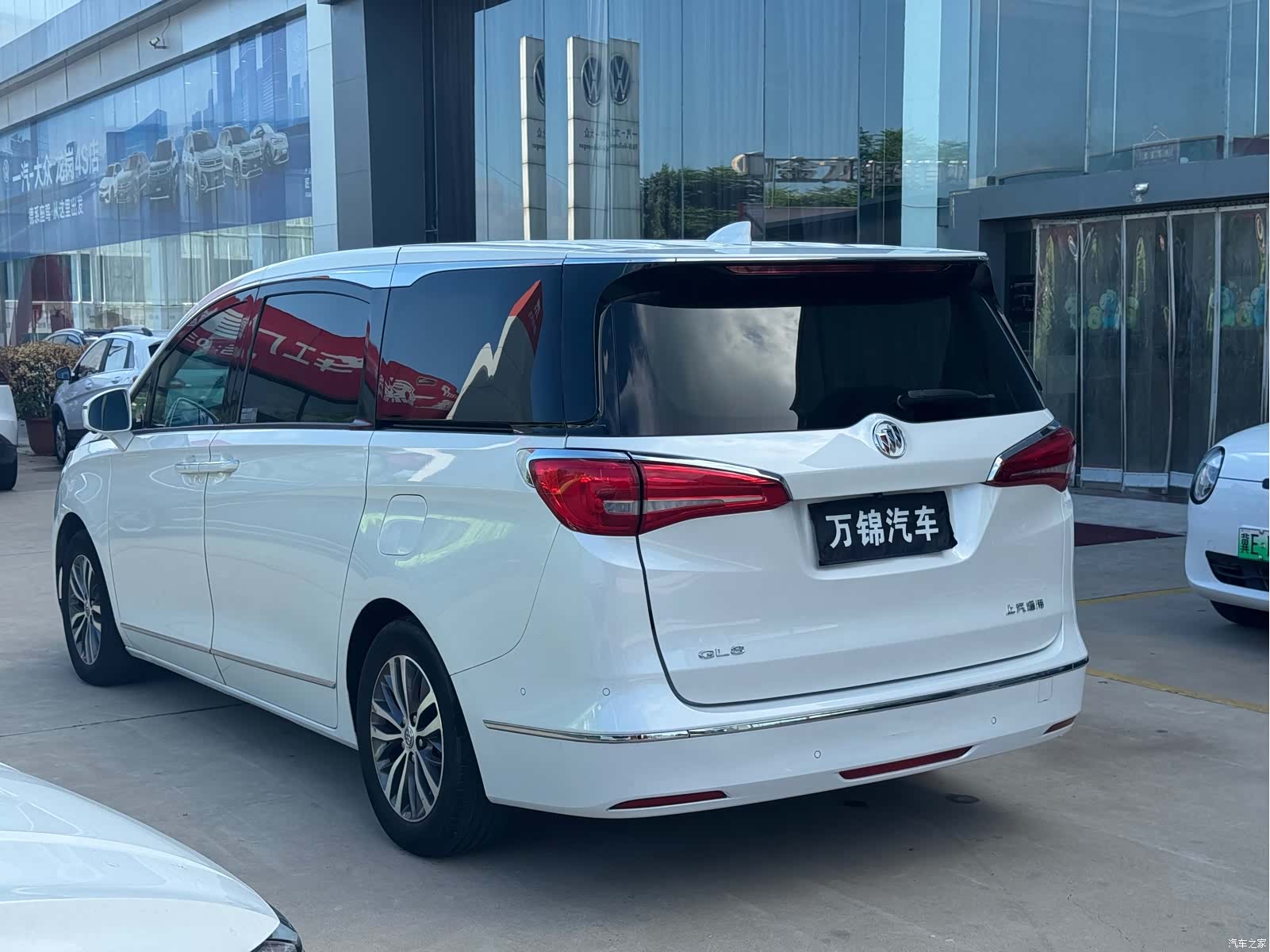 Buick GL8, 2019 6