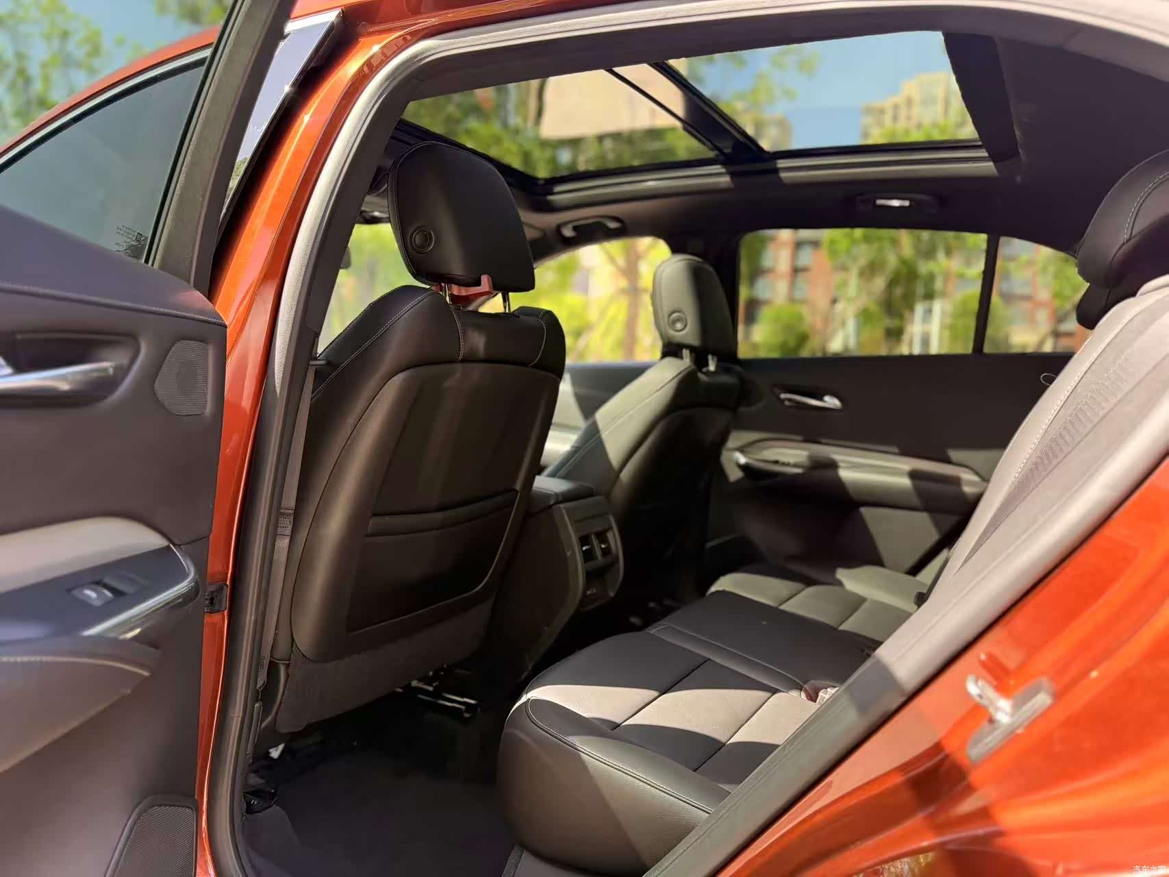 Cadillac XT4, 2019 14