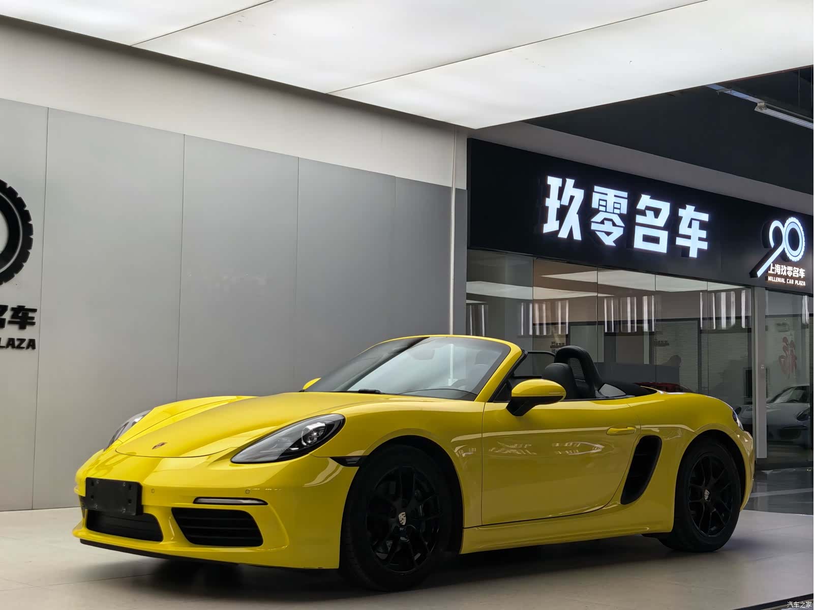 Porsche Boxster, 2018 3
