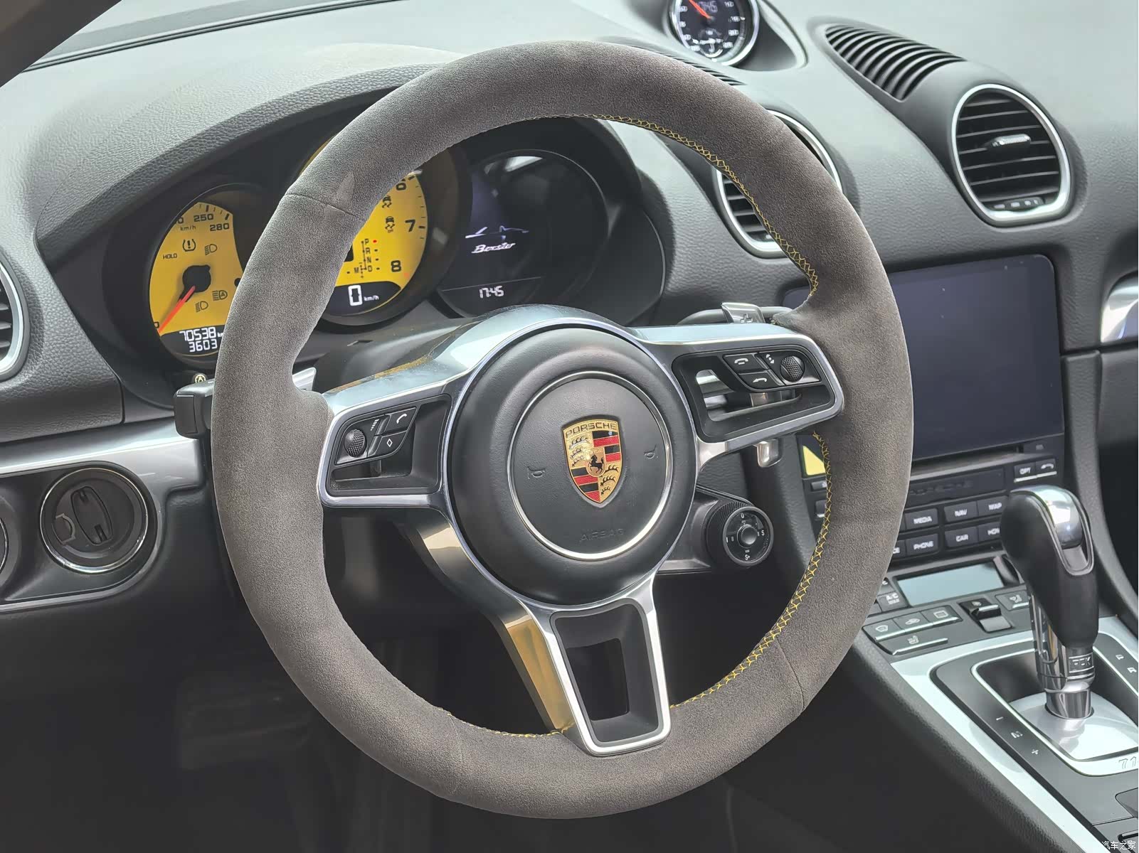 Porsche Boxster, 2018 17