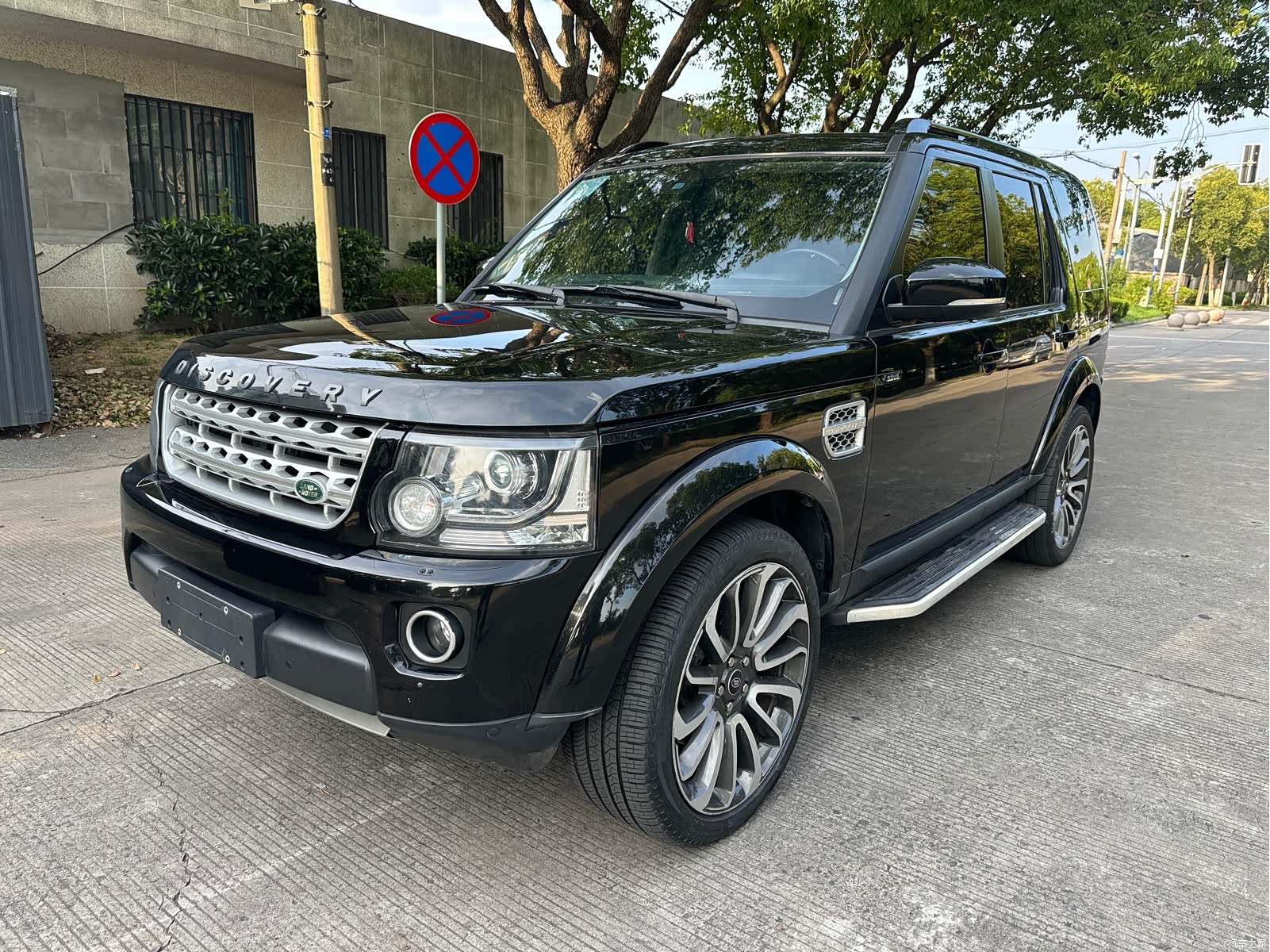 Land Rover Discovery, 2016 1