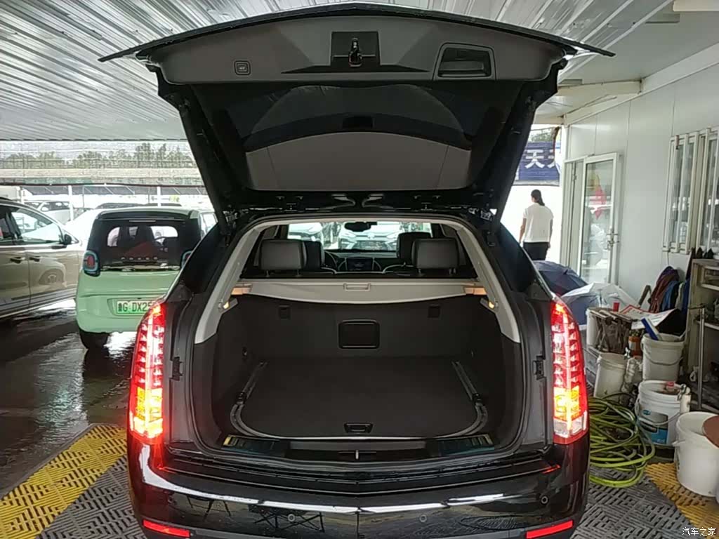 Cadillac SRX, 2016 19