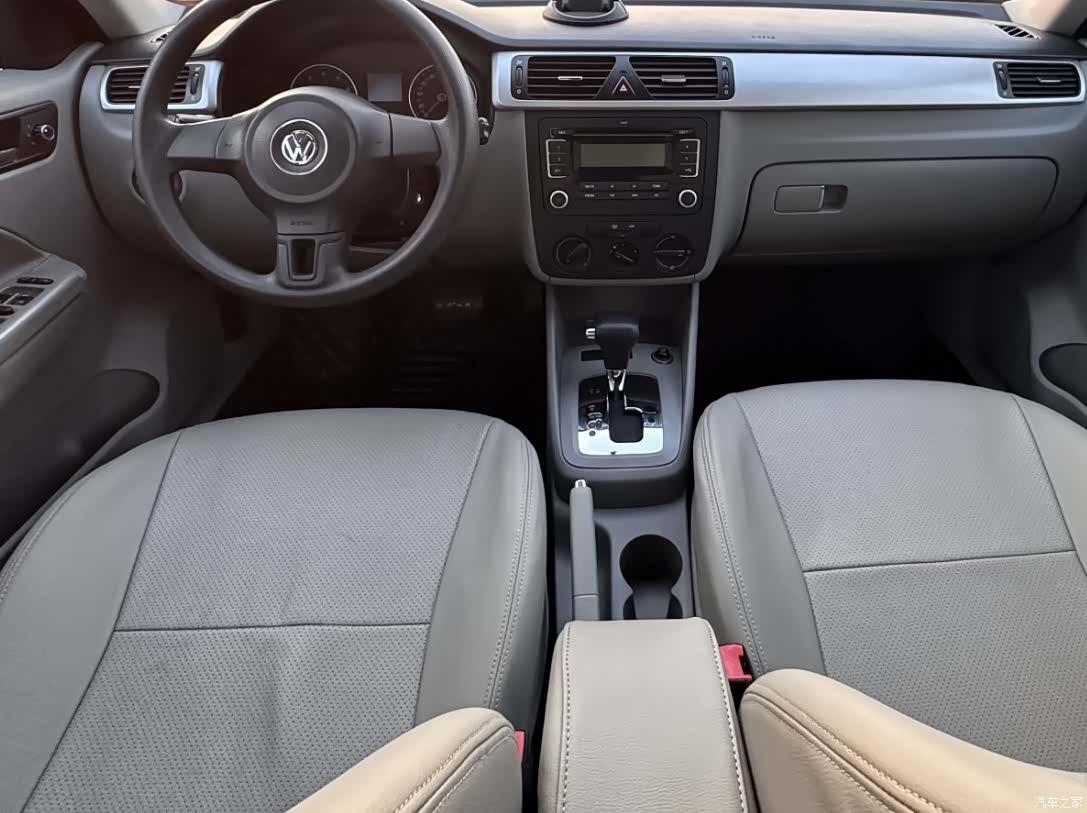 Volkswagen Bora, 2012 3
