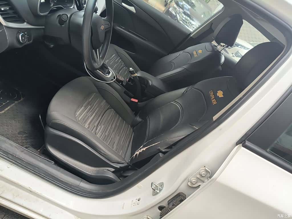 Chevrolet 320, 2019 15