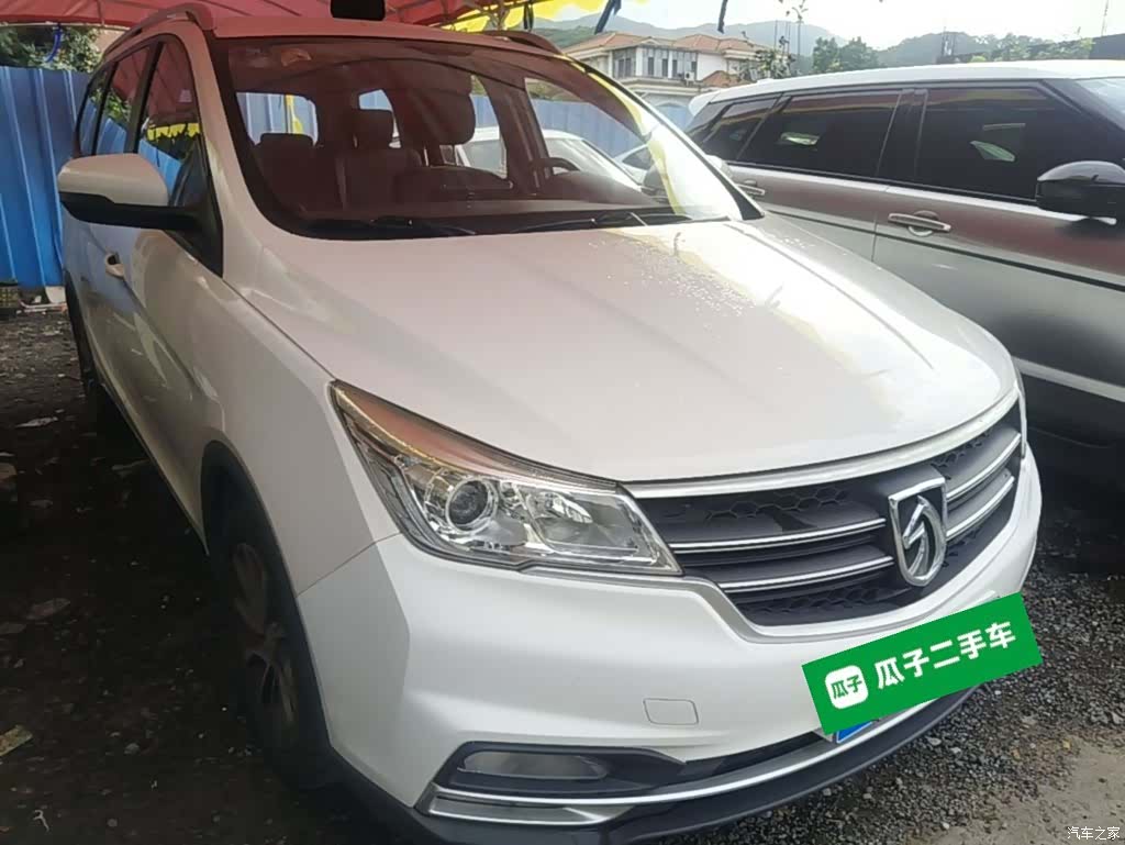 Wuling 730, 2020 4