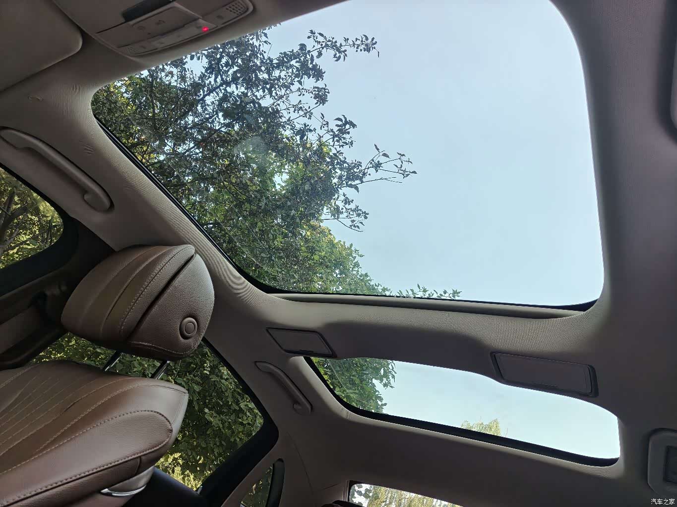 Mercedes-Benz E-Class, 2020 10