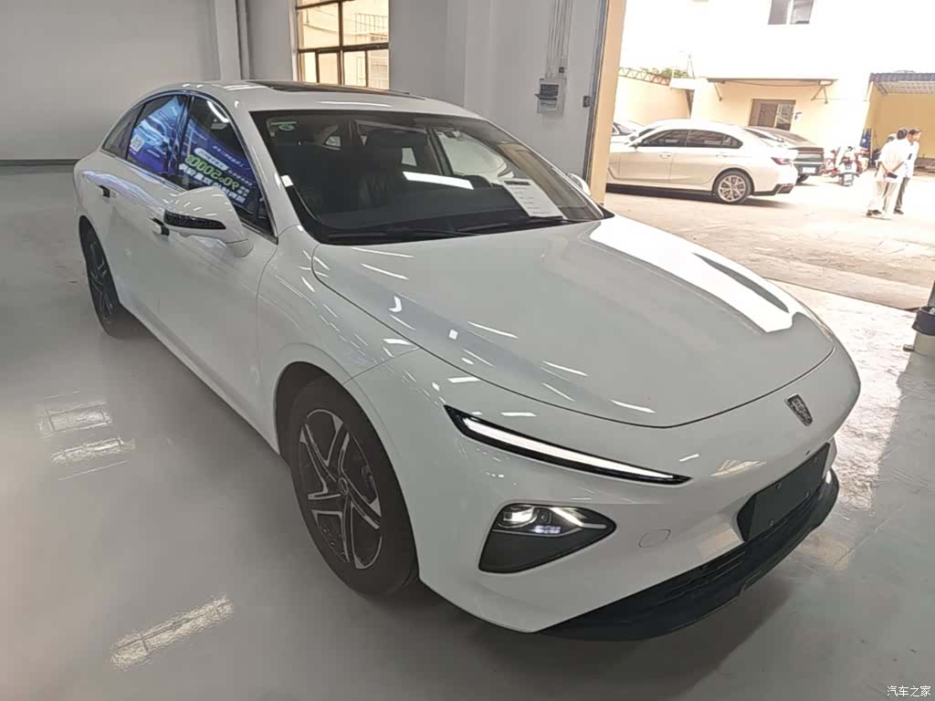 Roewe D7, 2025 4