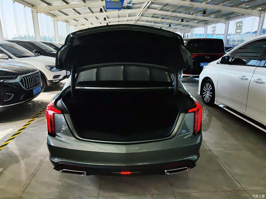 Cadillac CT5, 2022 19