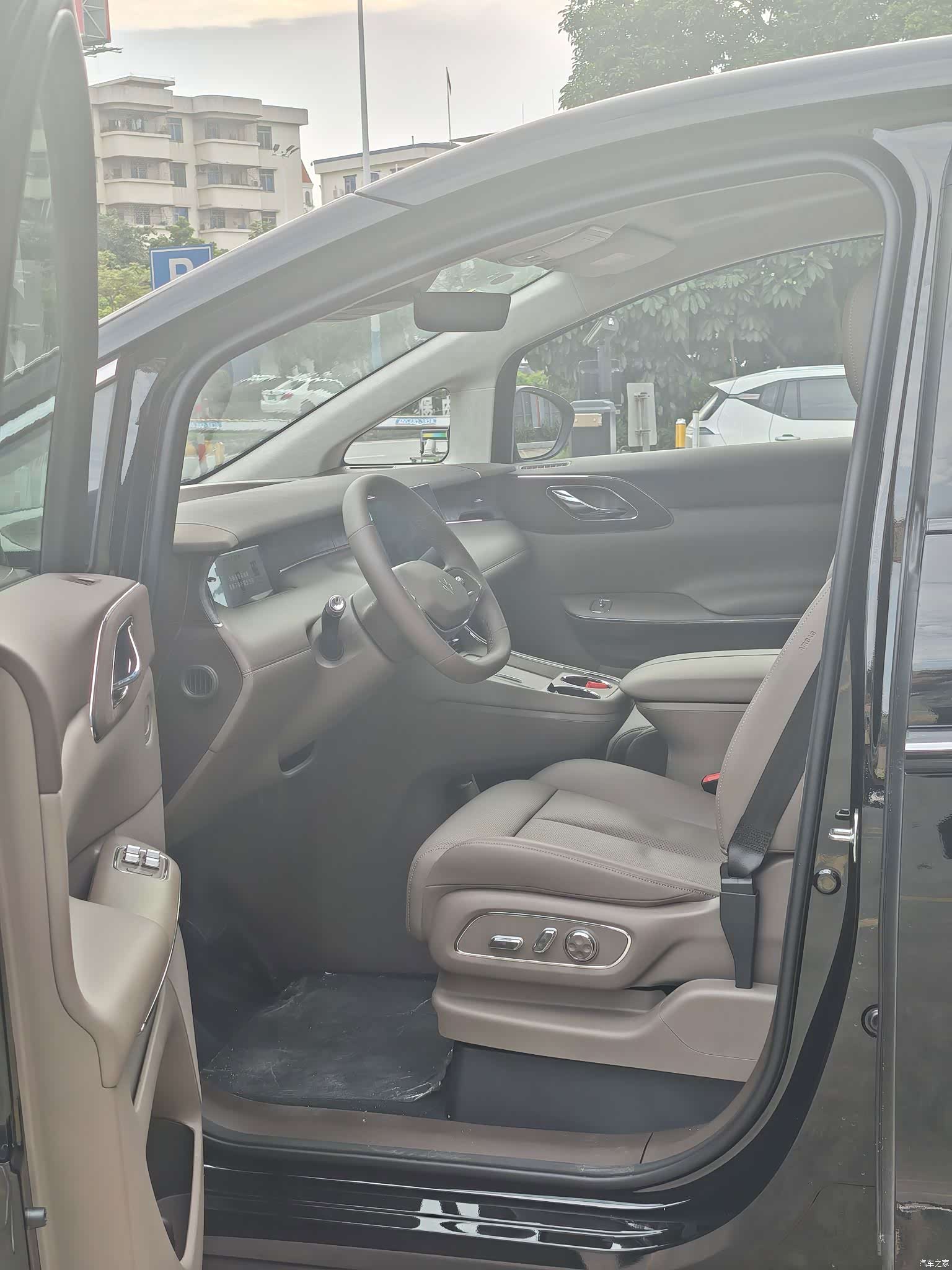 BAIC V9, 2026 10