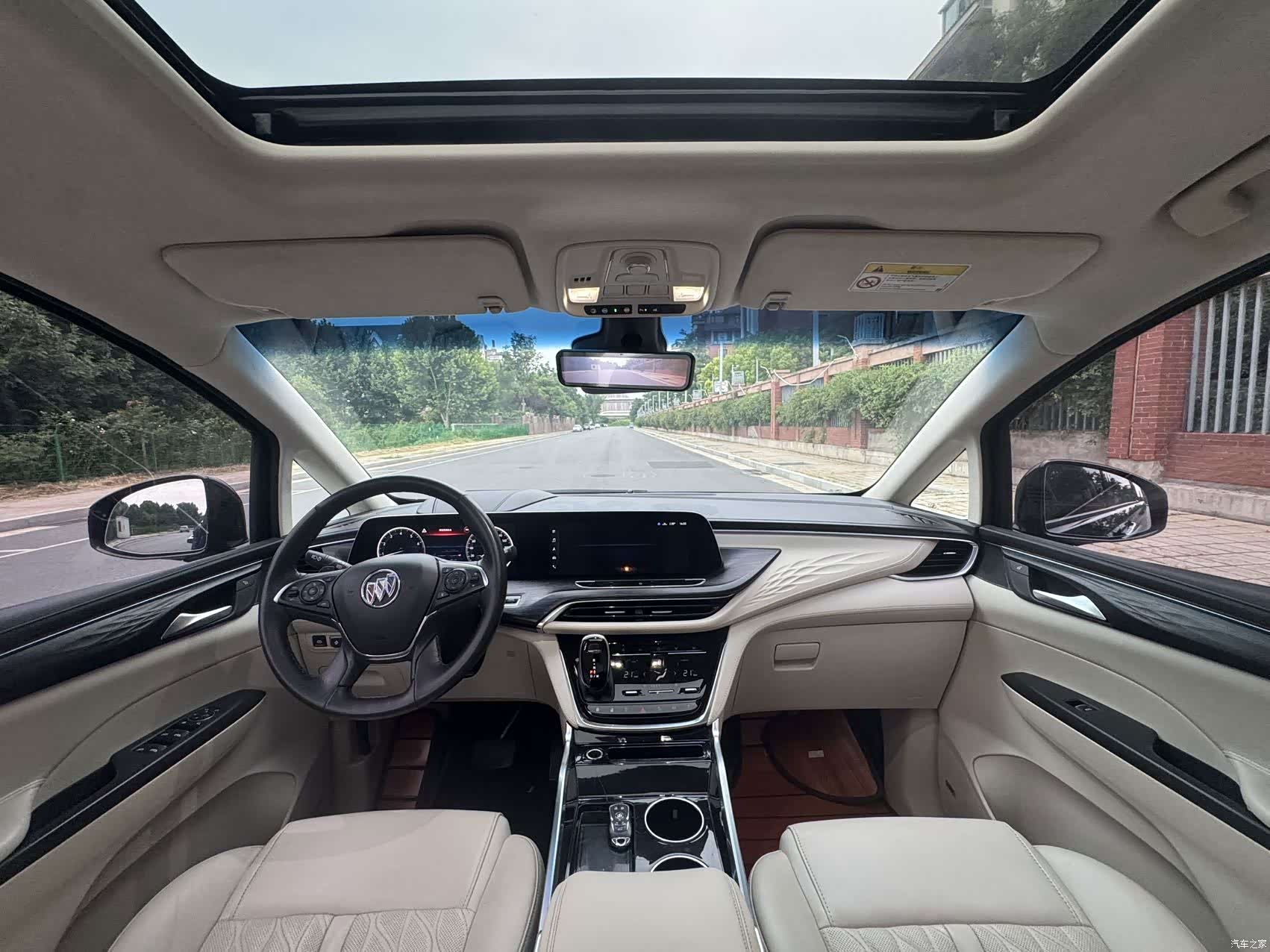 Buick GL8, 2020 все фото