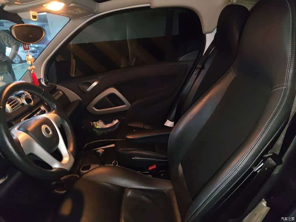 Smart Fortwo, 2015 12