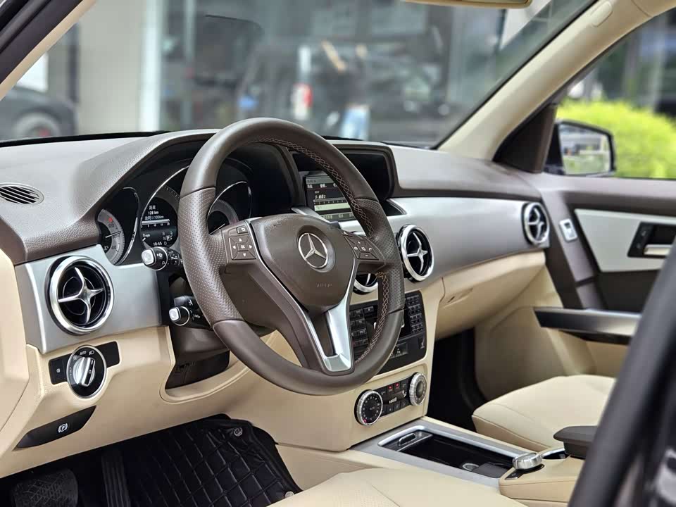 Mercedes-Benz GLK class Mercedes-Benz GLK class