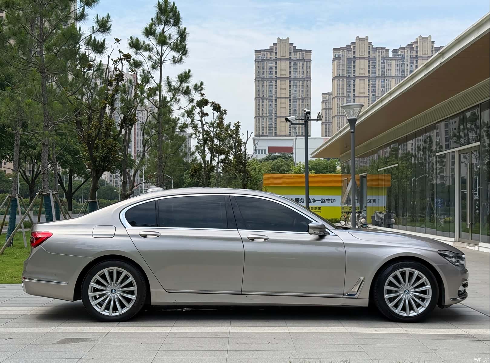 BMW 7 Series, 2016 16