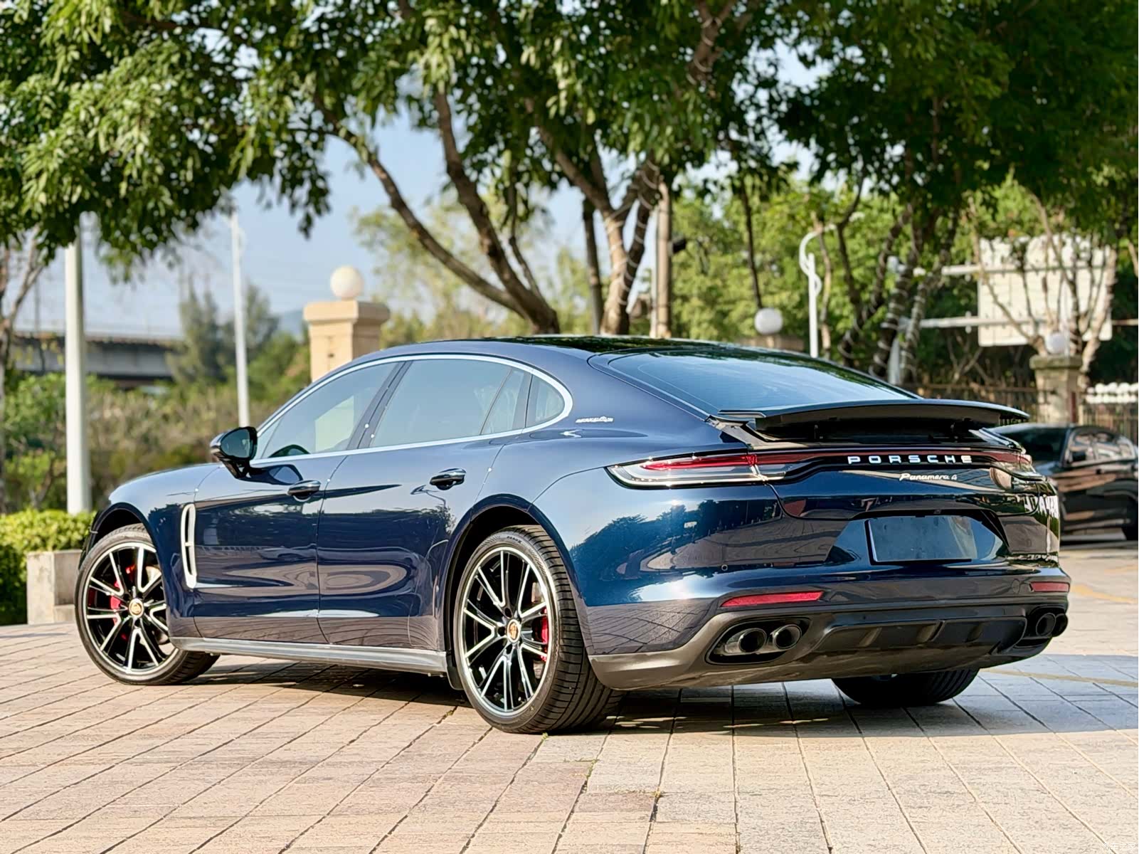 Porsche Panamera, 2022 10