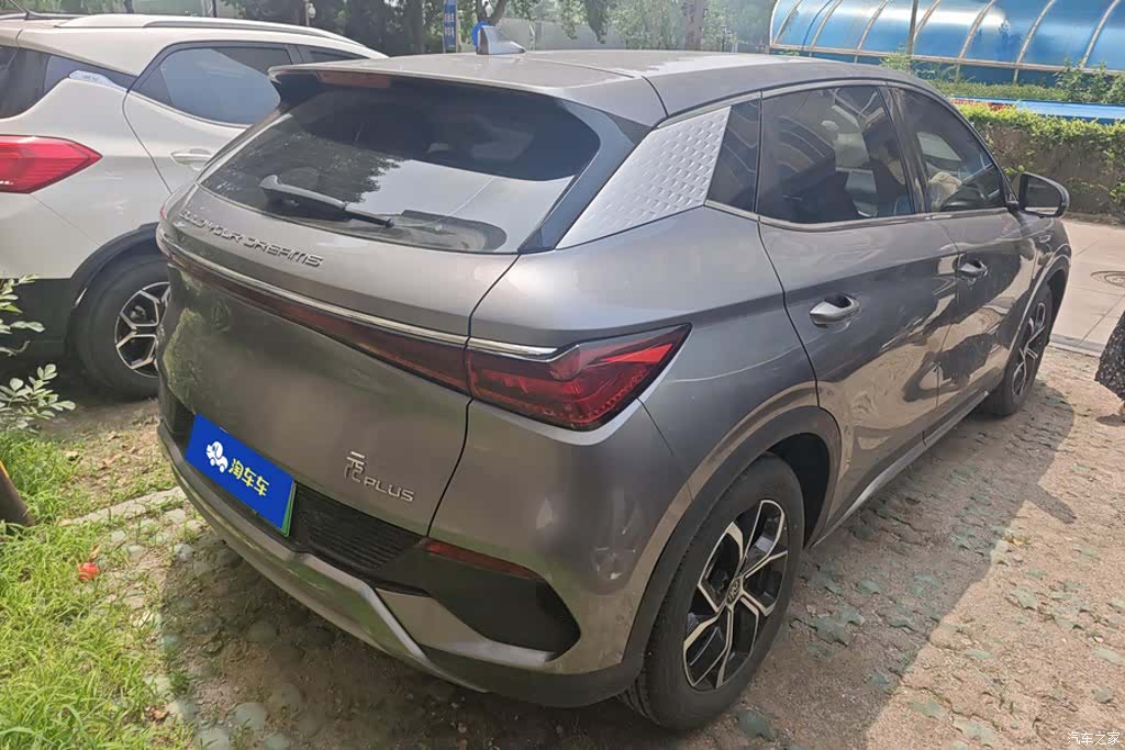 BYD Yuan, 2022 3
