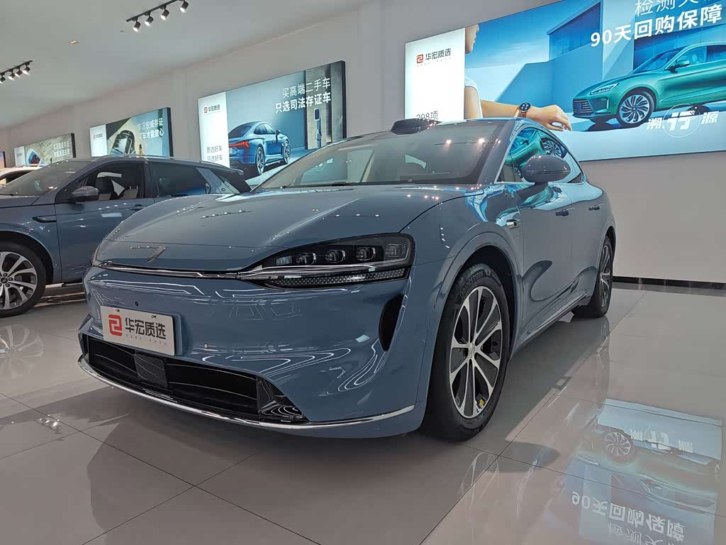Luxeed R7
