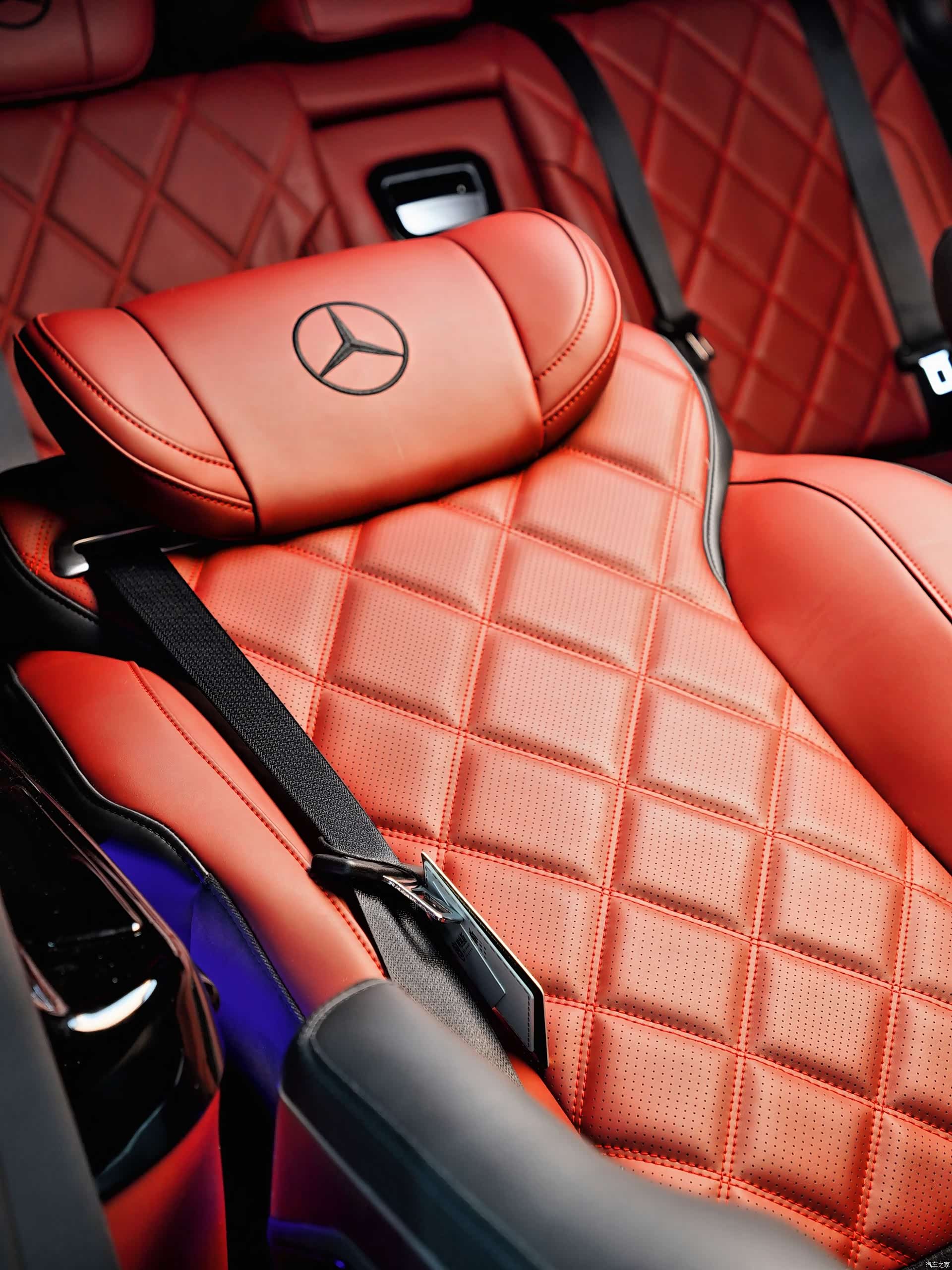Mercedes-Benz 7, 2025 16