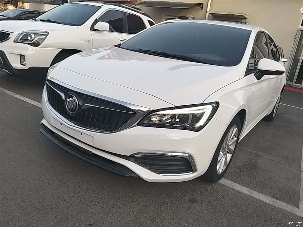 Buick Verano, 2018 1