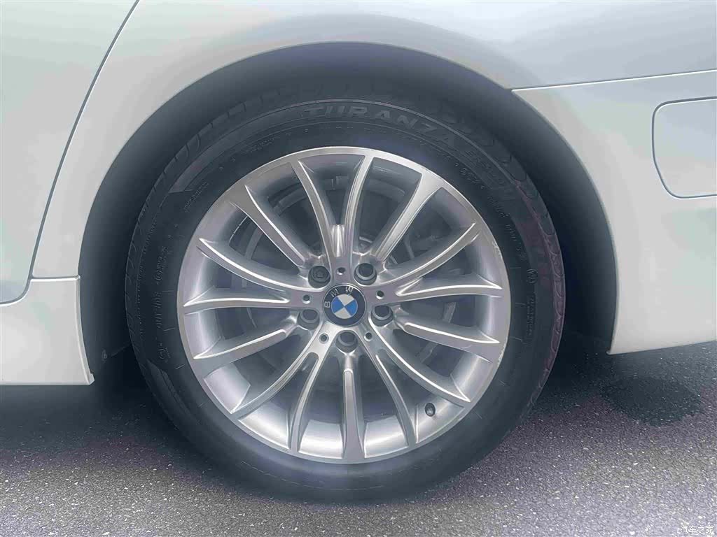 BMW 5 Series, 2016 26