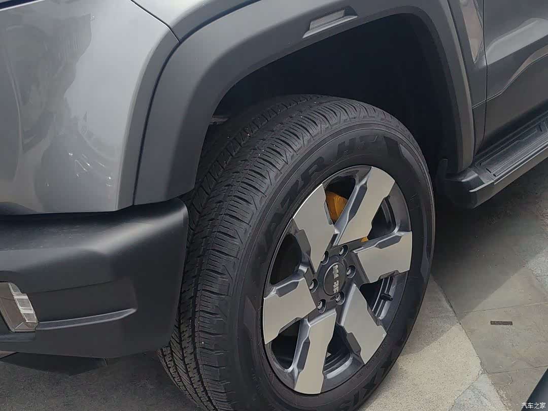 BAIC BJ40, 2025 10