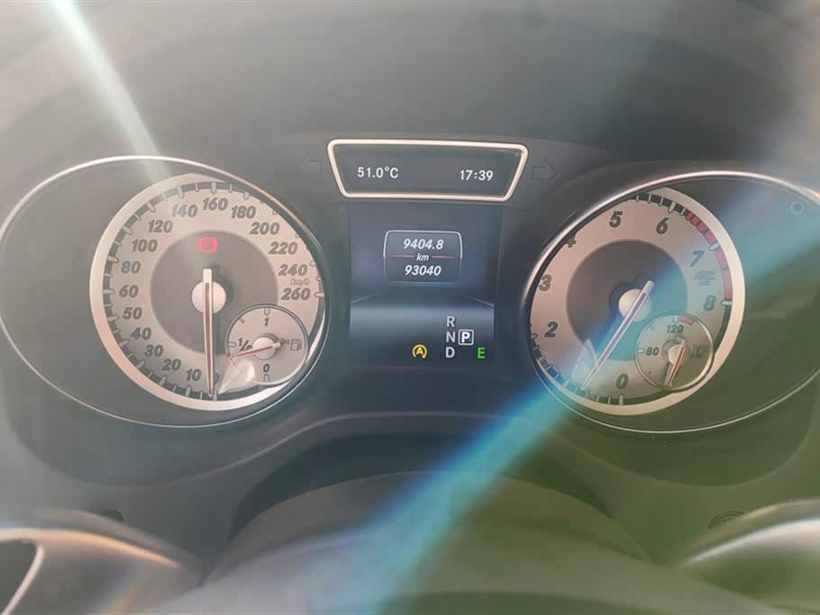 Mercedes-Benz GLA Mercedes-Benz GLA