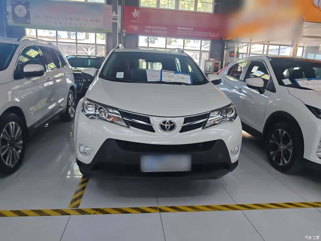 Toyota RAV4, 2016 12