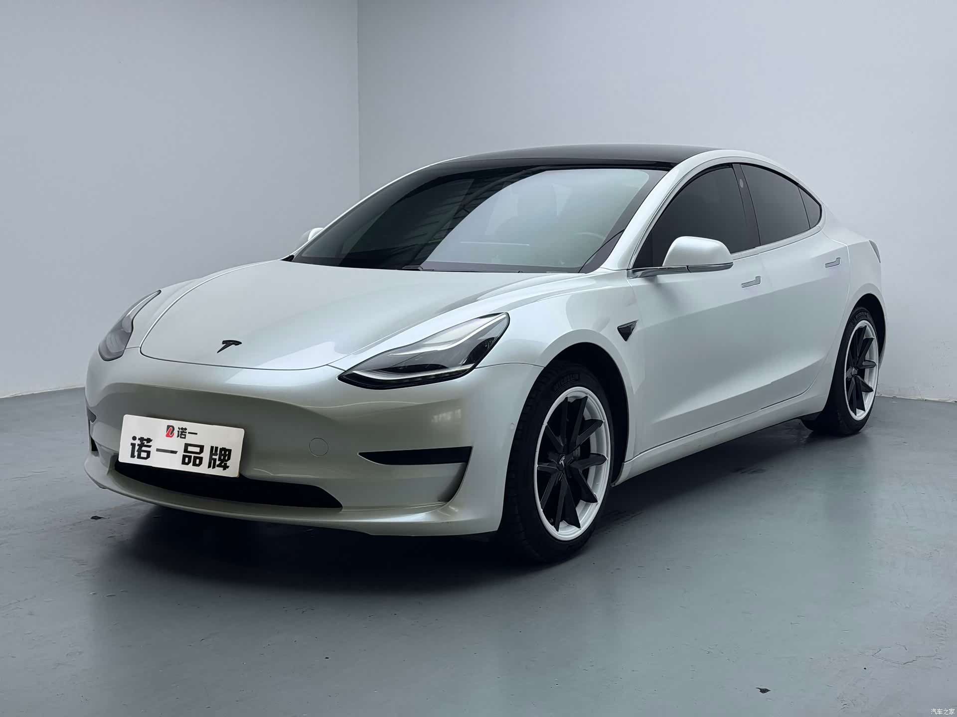 Tesla Model 3, 2020 1