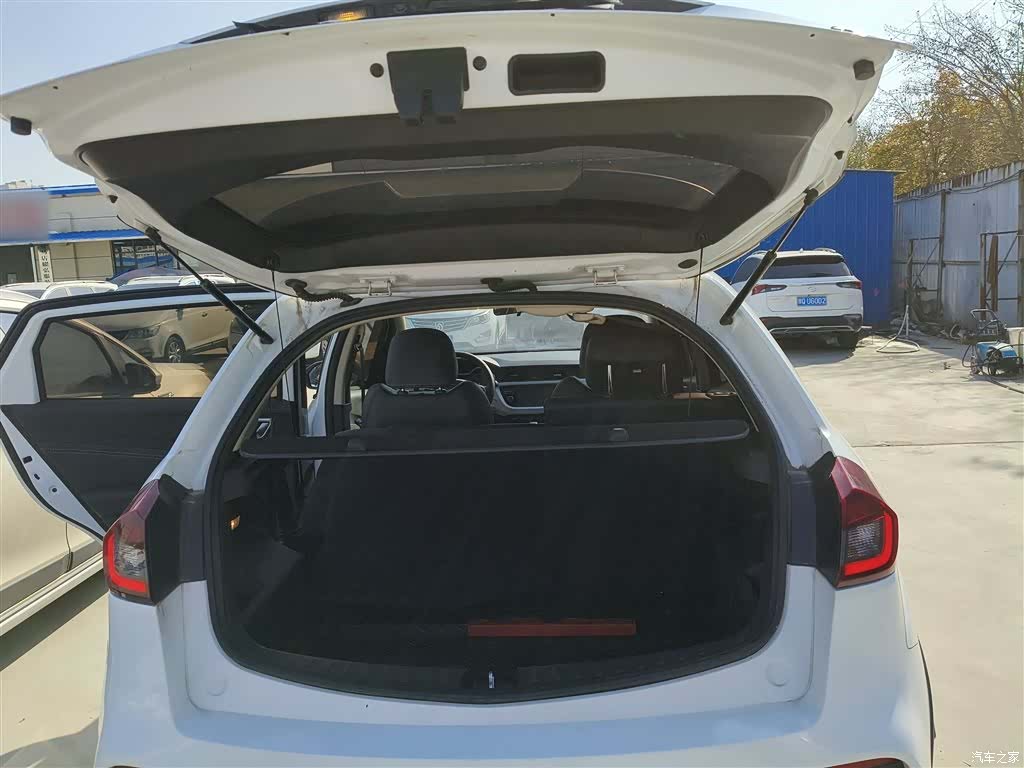 Geely X3, 2019 9