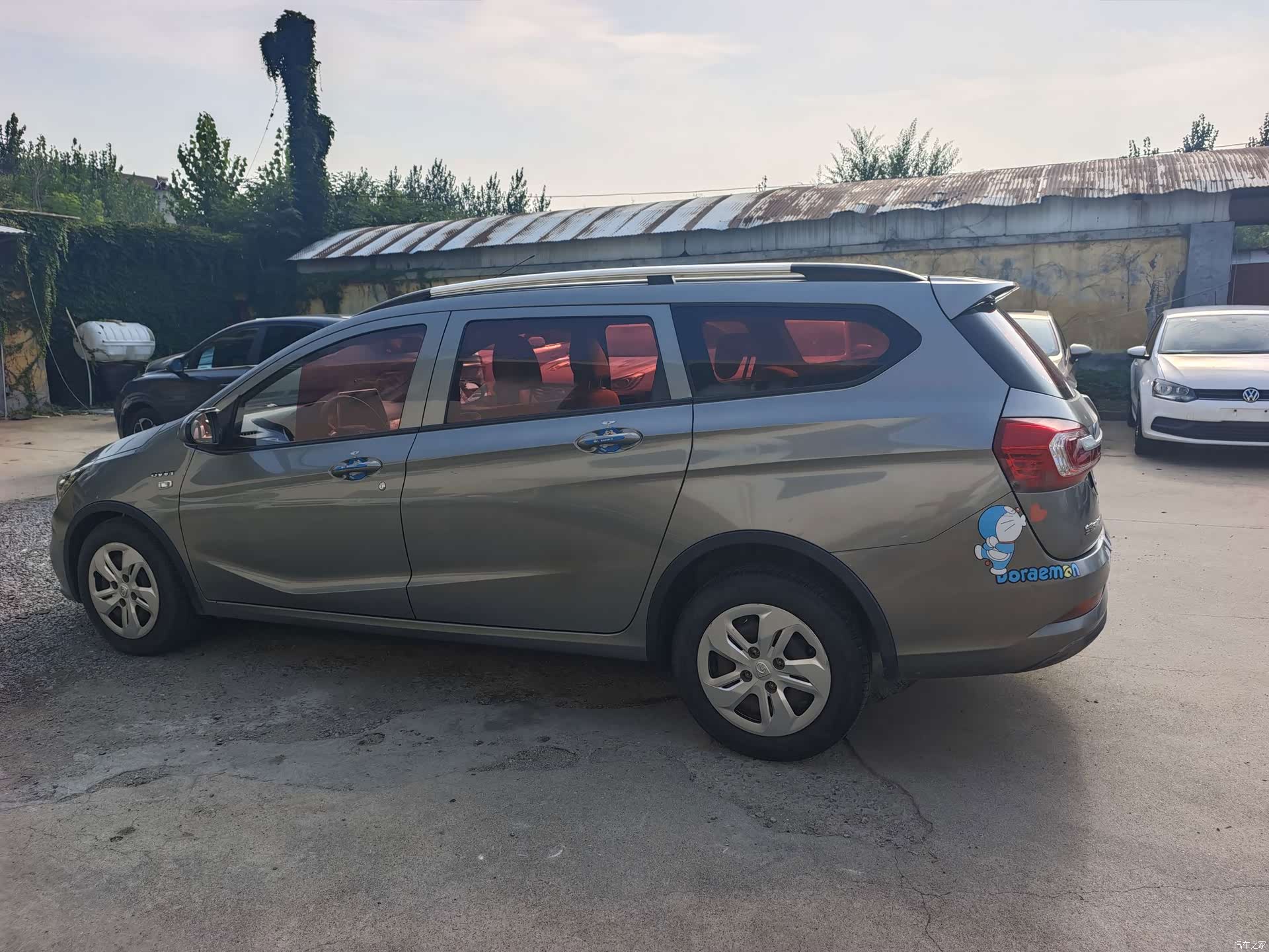 Wuling 310W, 2017 3