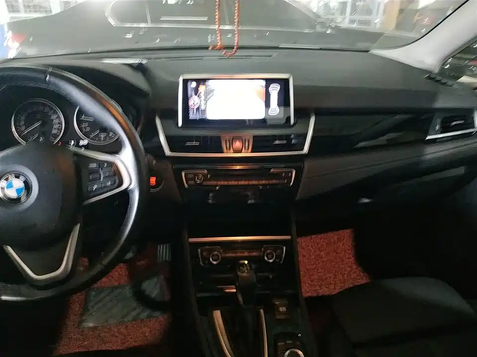 BMW 2 series station wagon