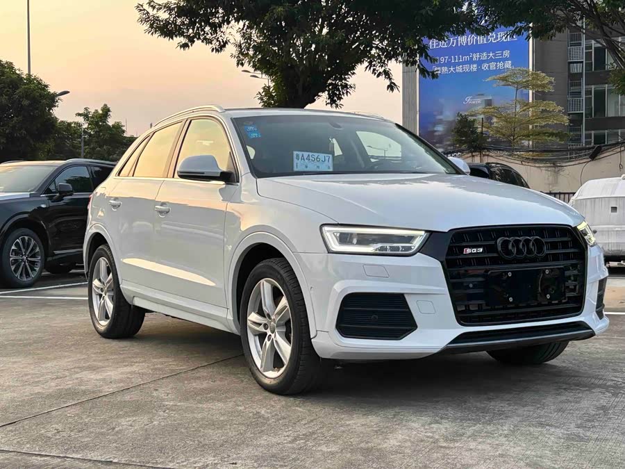 Audi Q3 2017, фото 3