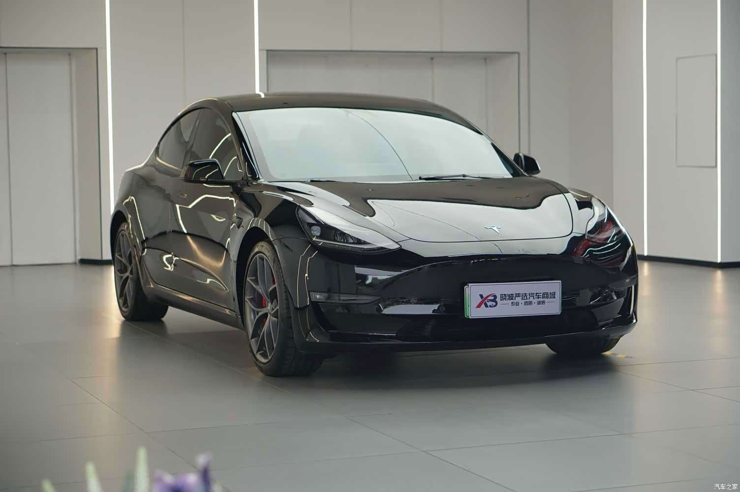 Tesla Model 3, 2022 3