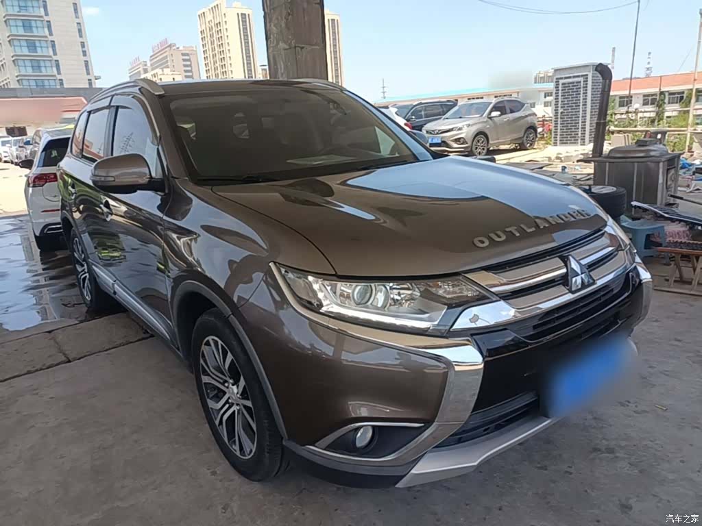 Mitsubishi Outlander, 2017 4