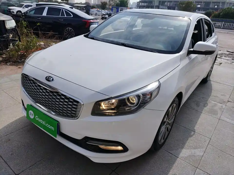 Kia K4