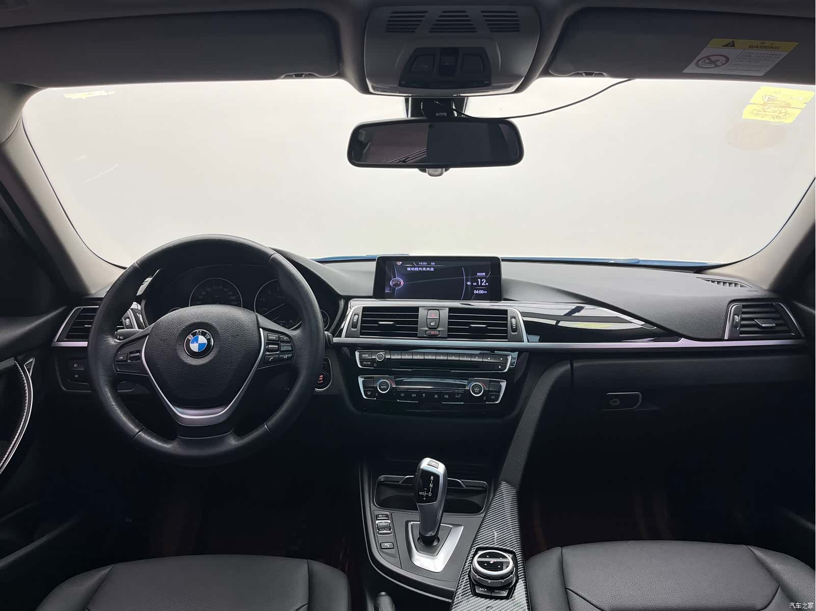 BMW 3 Series, 2016 11