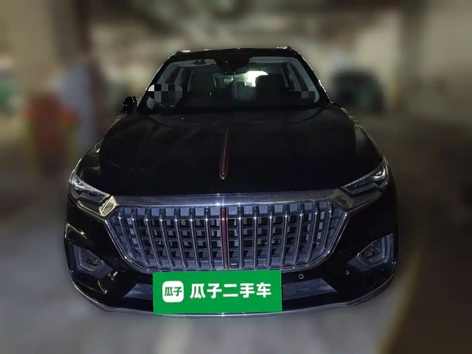 Hongqi HS5
