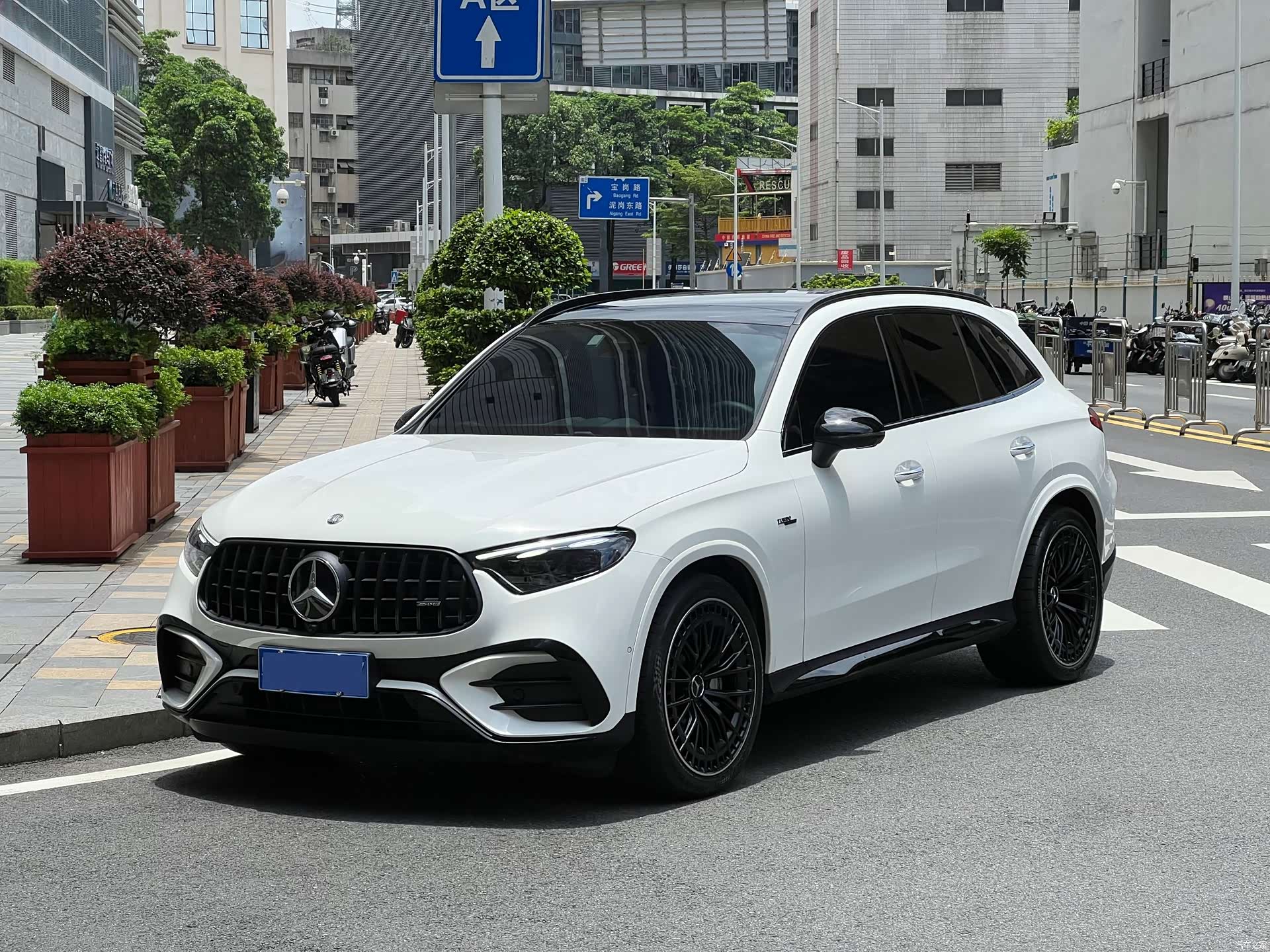 Mercedes-Benz GLC, 2026 1