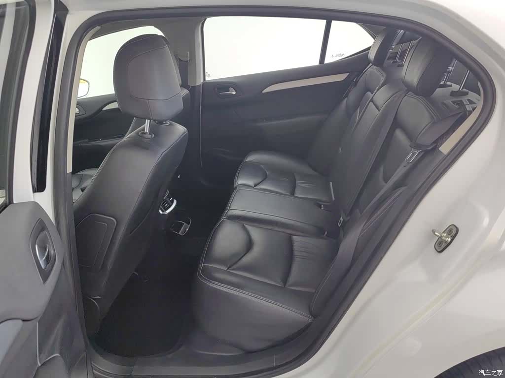 Citroen C4, 2017 15