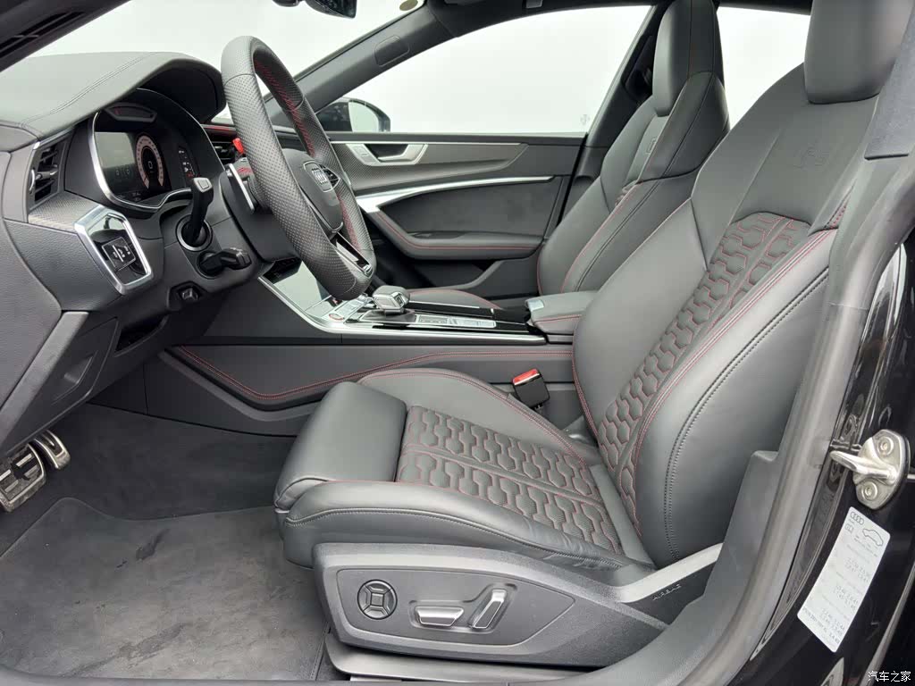 Audi RS, 2025 7