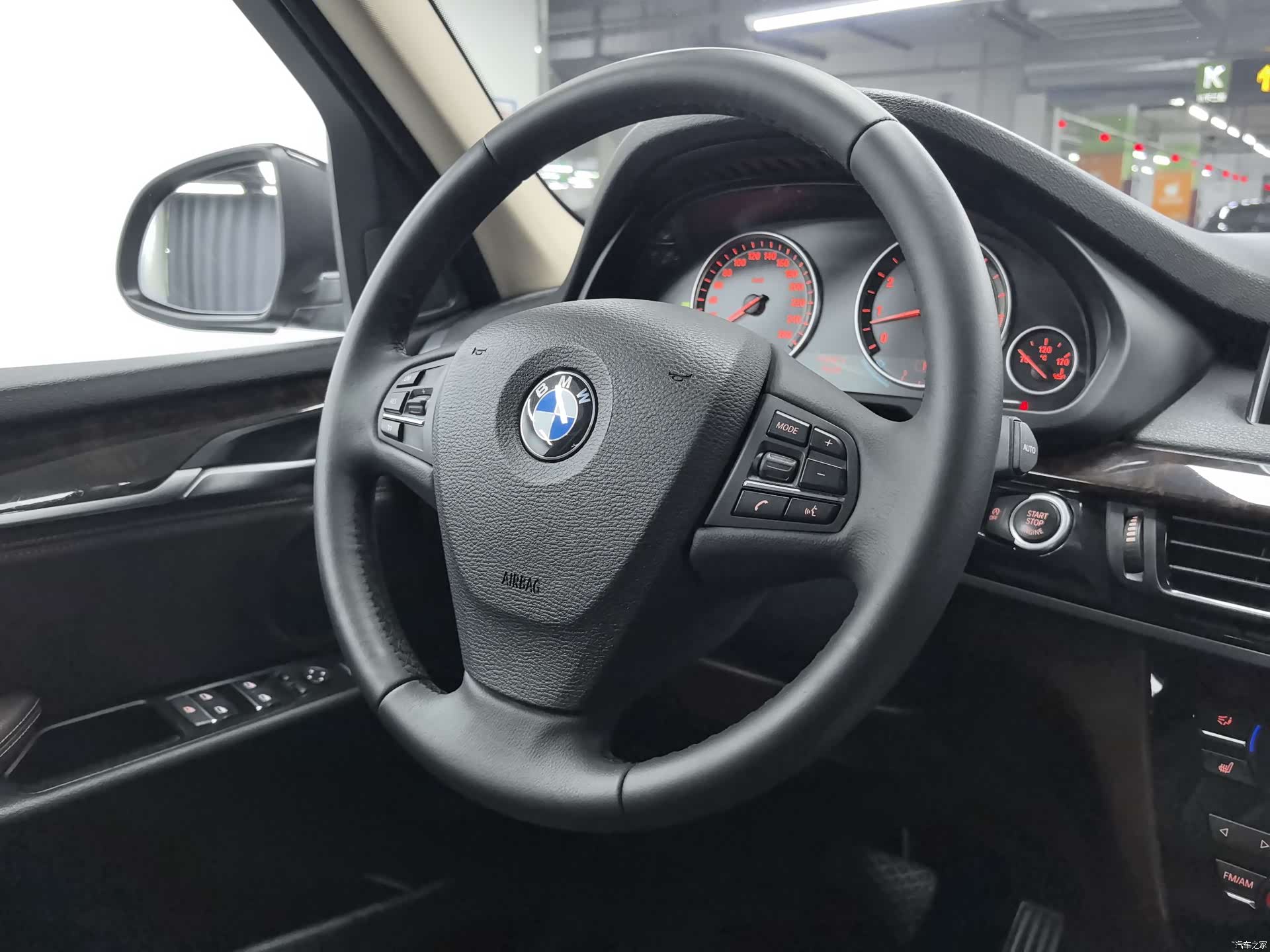 BMW X5, 2015 9