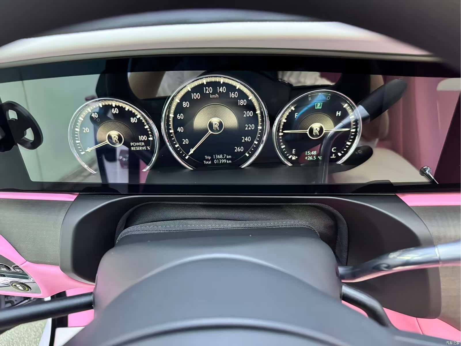 Rolls-Royce Ghost, 2024 10